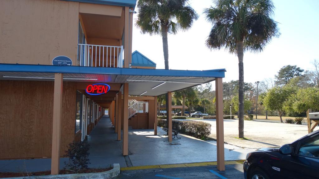 Econo Lodge Brunswick I-95 Luaran gambar